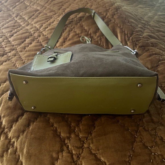 Olive suede bag - Picture 4 of 6